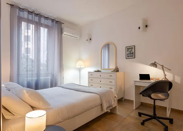 Apartamento Piramide Metro & Ostiense Station Comfort *